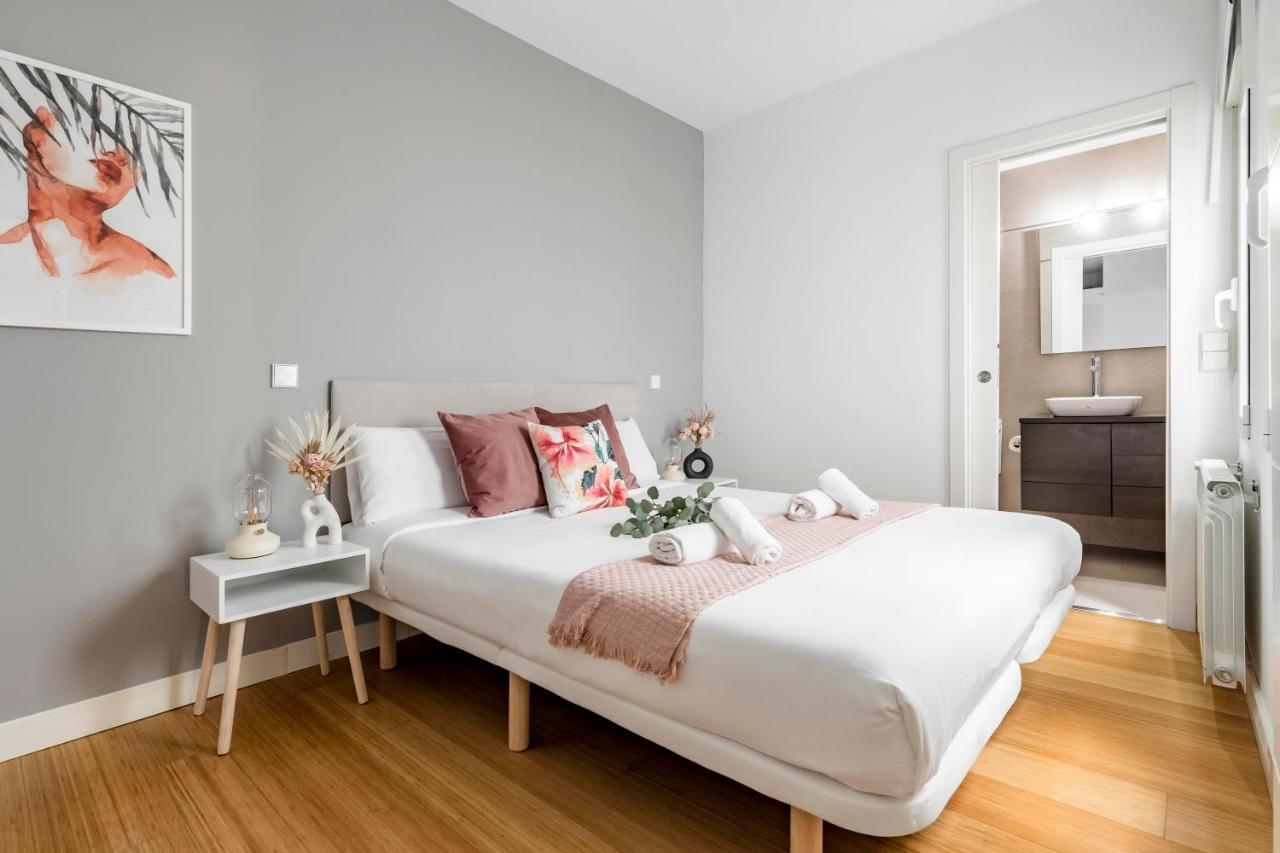 Charming Tirso De Molina III Apartment Madrid Exterior photo